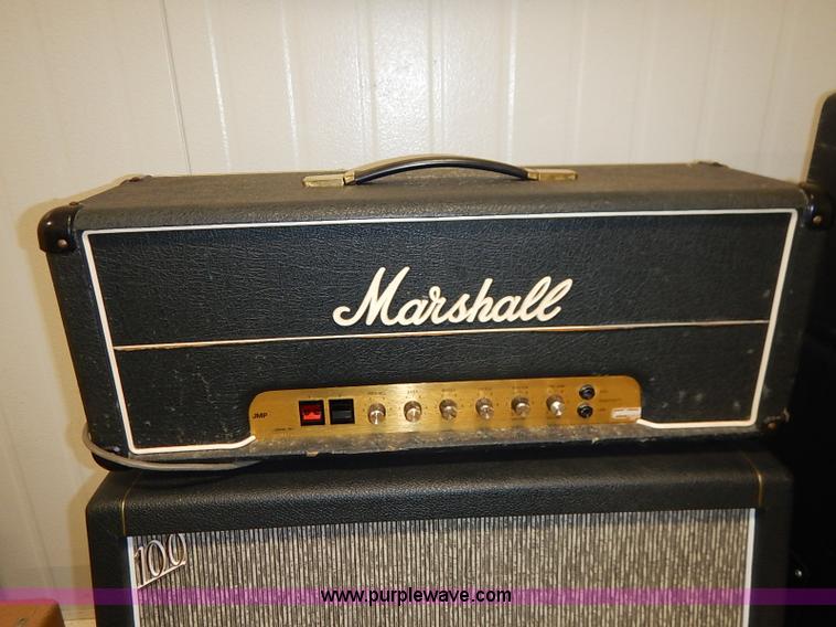 image for item AV9722 (4) Marshall amplifiers