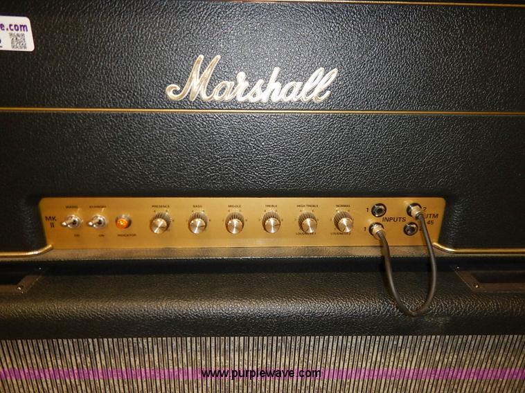 image for item AV9722 (4) Marshall amplifiers
