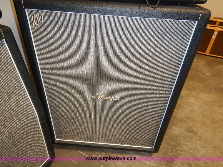 image for item AV9722 (4) Marshall amplifiers