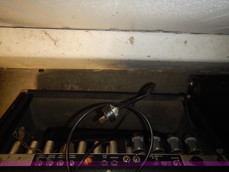 image for item AV9723 (3) Fender amplifiers