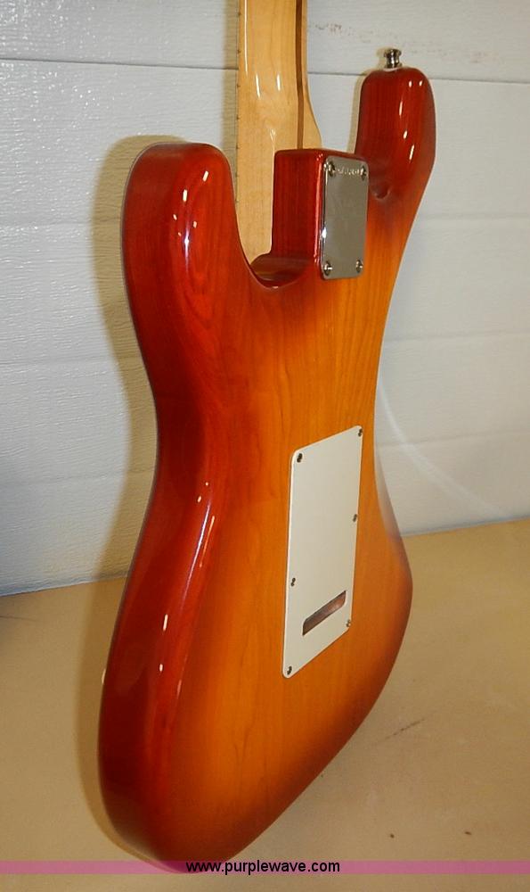 image for item AV9733 Fender Custom Classic Stratocaster electric guitar