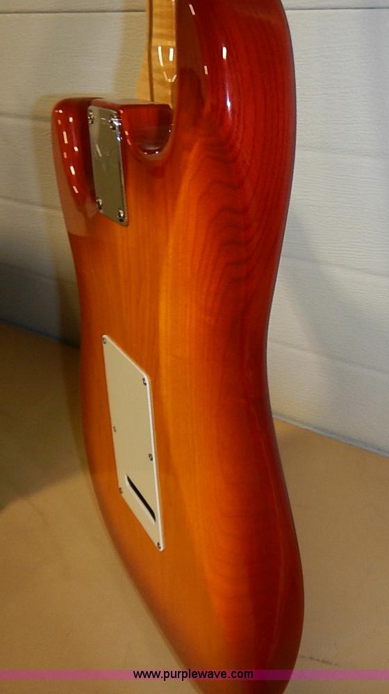 image for item AV9733 Fender Custom Classic Stratocaster electric guitar