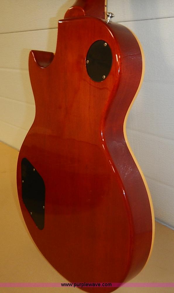 image for item AV9739 Gibson Les Paul custom electric guitar