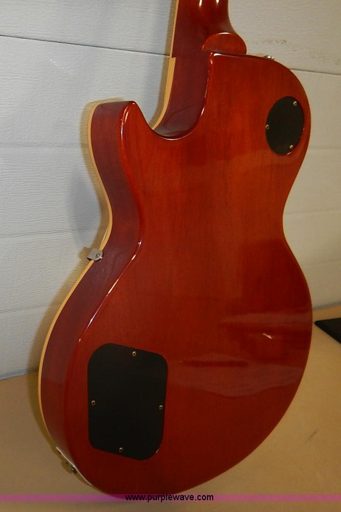 image for item AV9739 Gibson Les Paul custom electric guitar