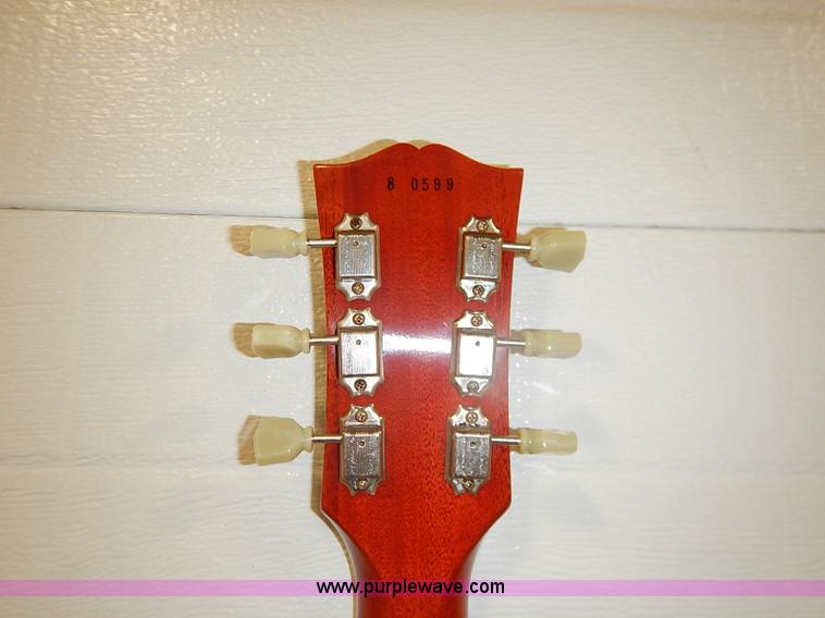 image for item AV9739 Gibson Les Paul custom electric guitar
