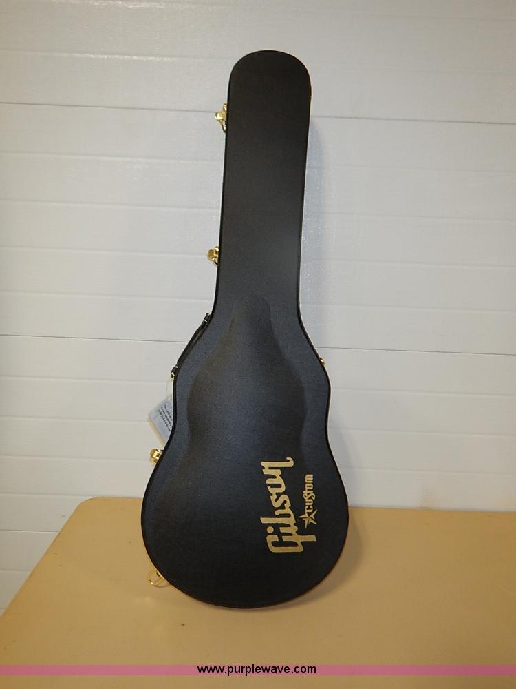 image for item AV9740 Gibson Les Paul custom electric guitar