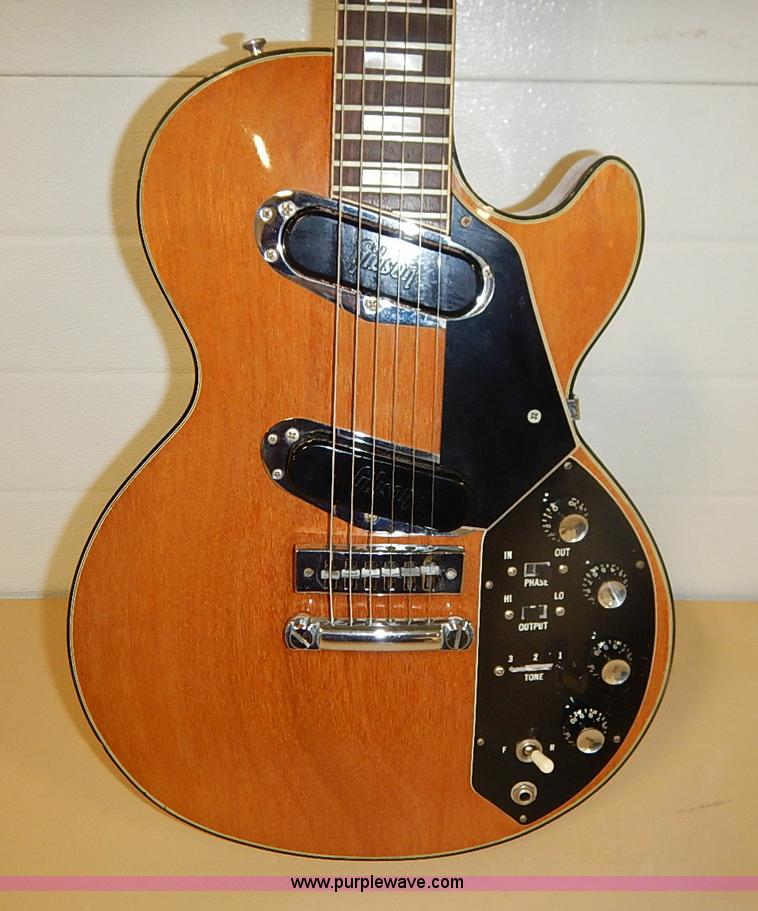 image for item AV9741 Gibson Les Paul electric guitar