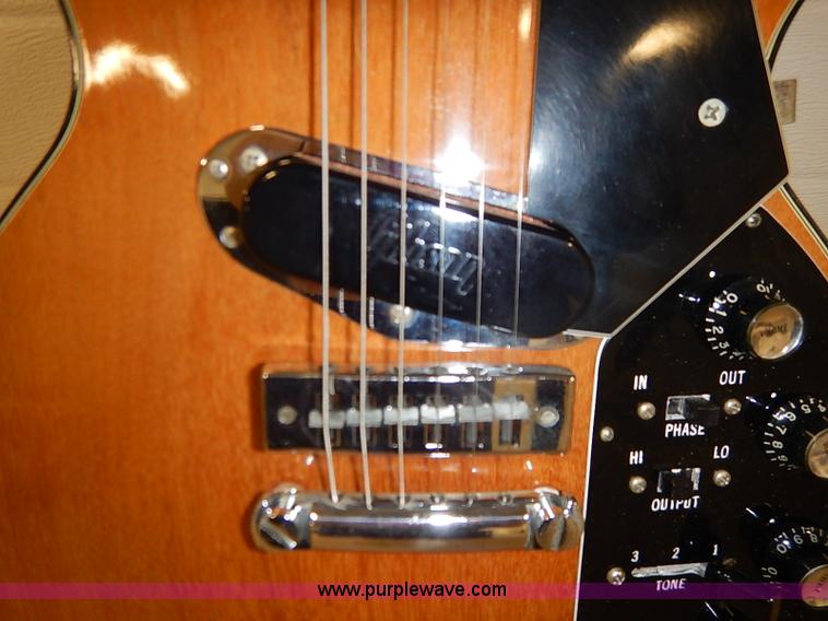 image for item AV9741 Gibson Les Paul electric guitar