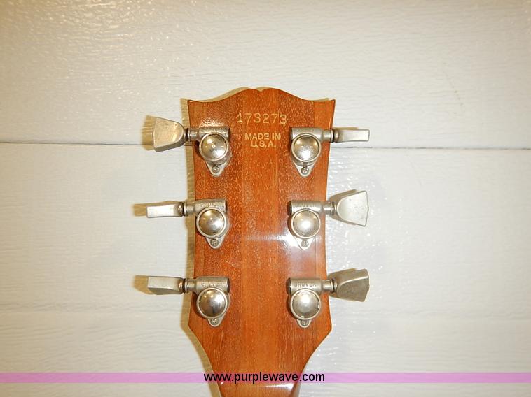 image for item AV9741 Gibson Les Paul electric guitar