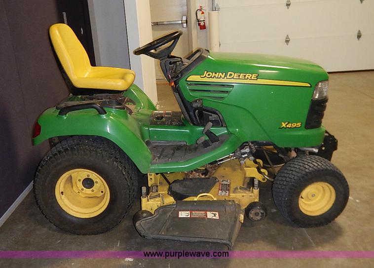 image for item AV9743 John Deere X495 lawn mower