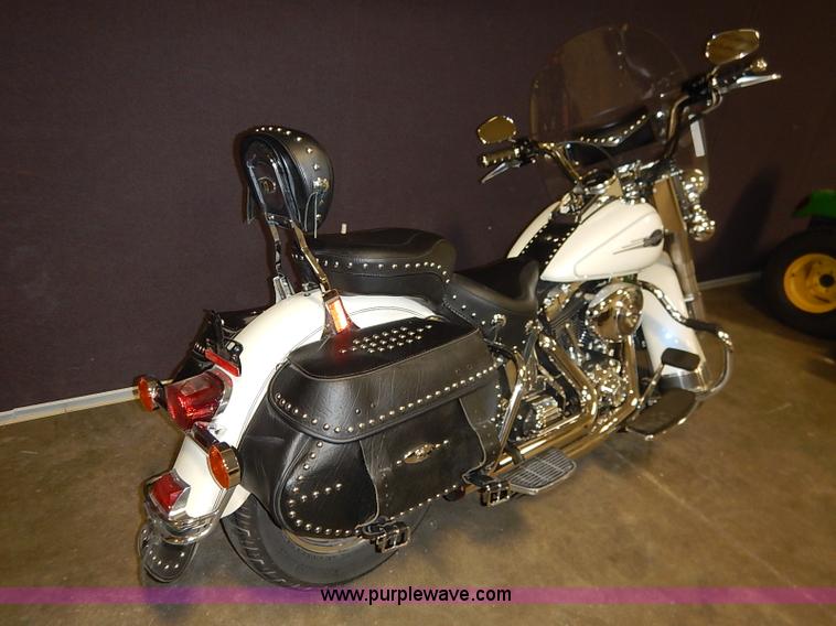 image for item AV9744 2006 Harley Davidson Heritage Softail motorcycle
