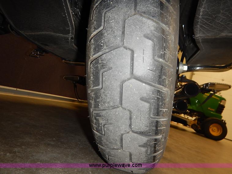 image for item AV9744 2006 Harley Davidson Heritage Softail motorcycle