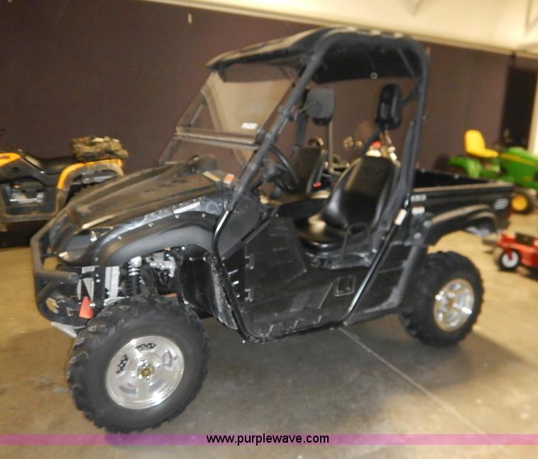 image for item AV9746 Rhino YXR700FI Special Edition UTV