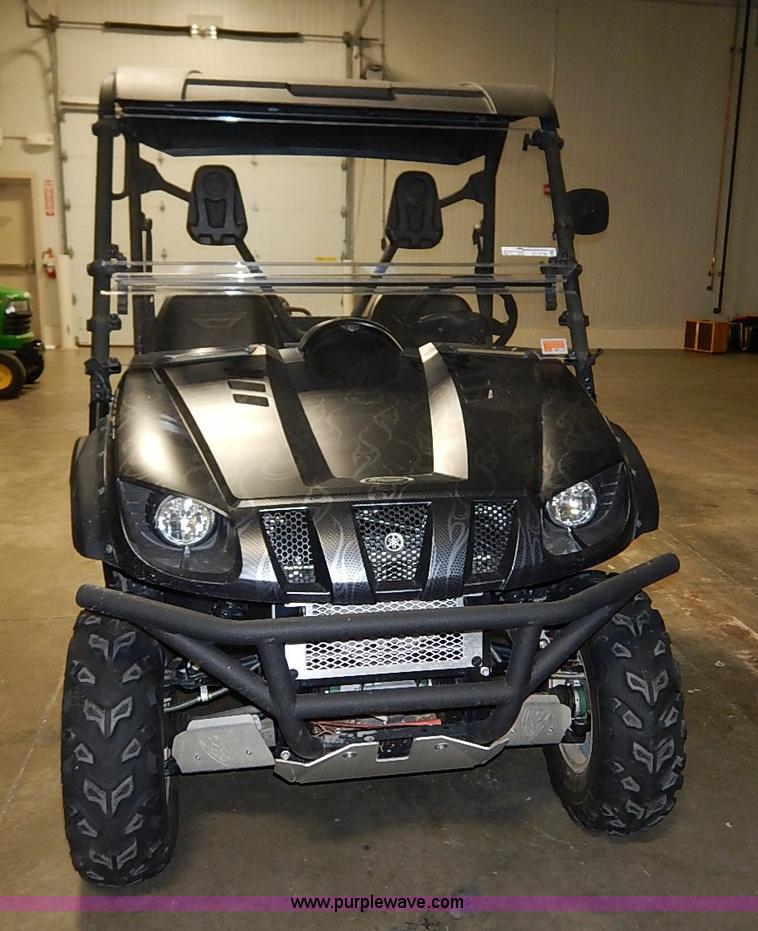 image for item AV9746 Rhino YXR700FI Special Edition UTV