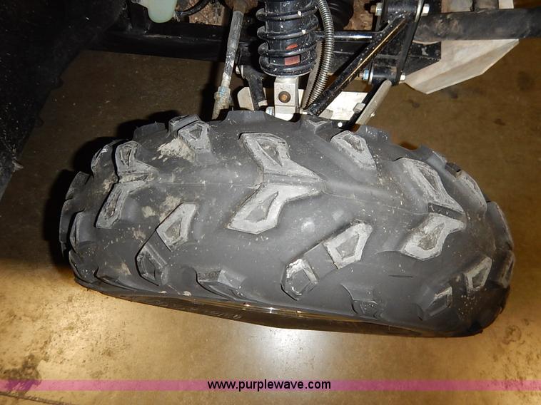 image for item AV9746 Rhino YXR700FI Special Edition UTV