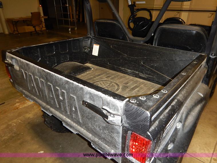 image for item AV9746 Rhino YXR700FI Special Edition UTV