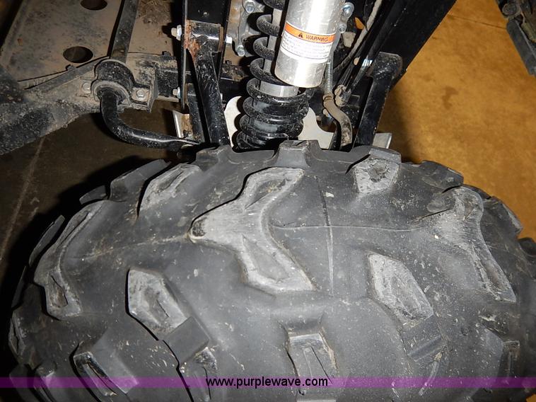 image for item AV9746 Rhino YXR700FI Special Edition UTV