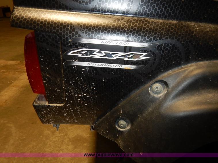 image for item AV9746 Rhino YXR700FI Special Edition UTV