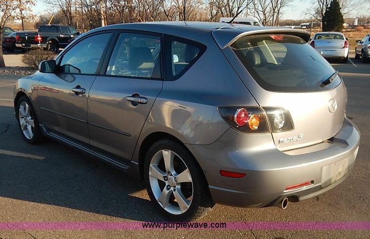 image for item I5215 2004 Mazda 3