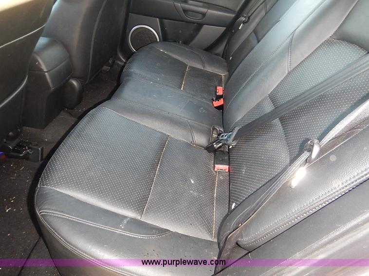 image for item I5215 2004 Mazda 3