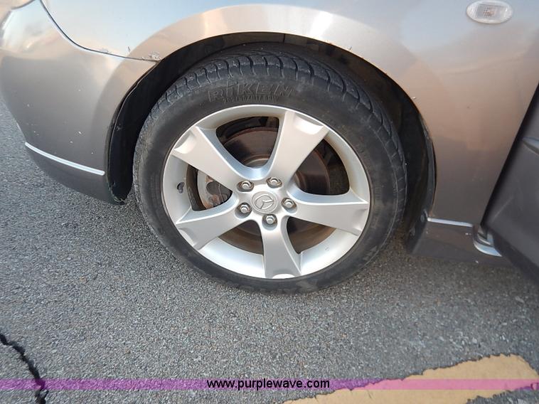 image for item I5215 2004 Mazda 3