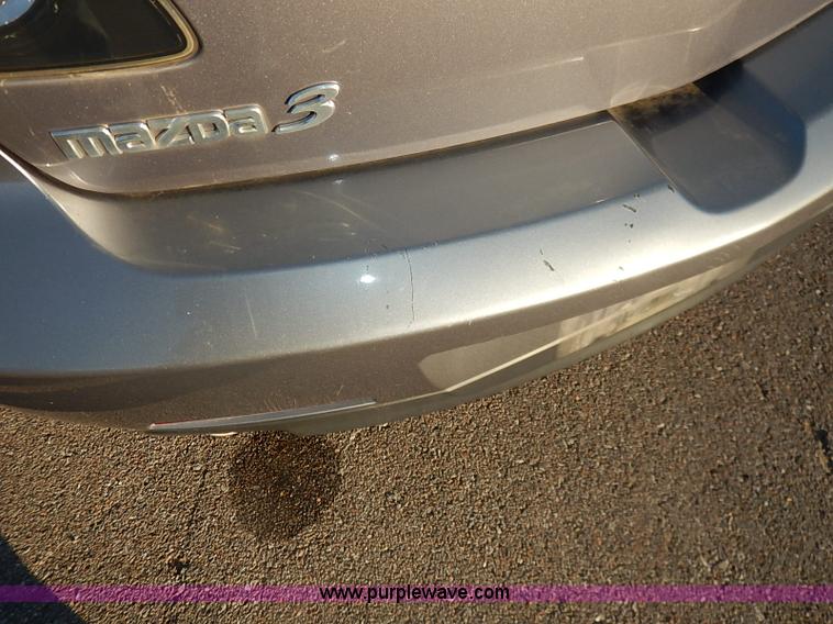 image for item I5215 2004 Mazda 3