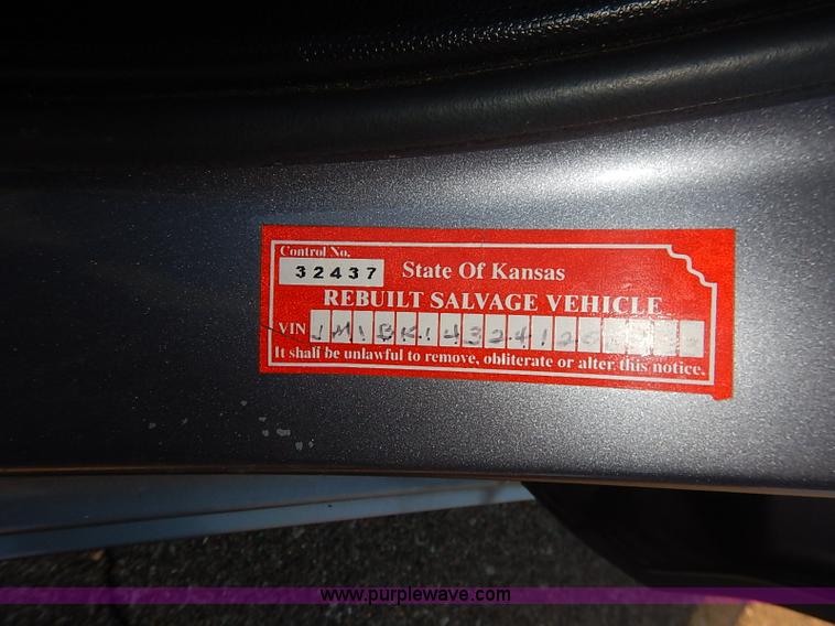 image for item I5215 2004 Mazda 3