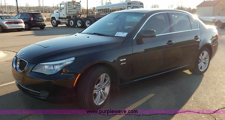 image for item I5222 2010 BMW 528xi