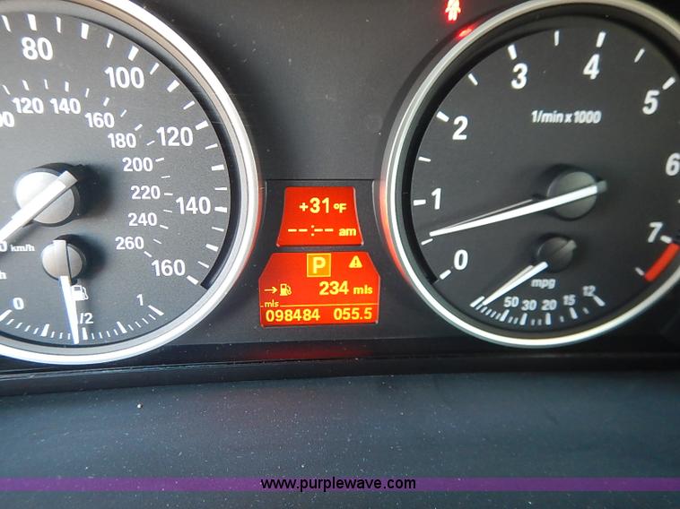 image for item I5222 2010 BMW 528xi