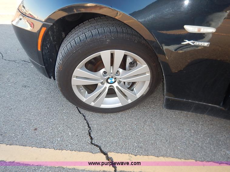 image for item I5222 2010 BMW 528xi
