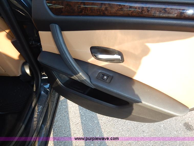 image for item I5222 2010 BMW 528xi