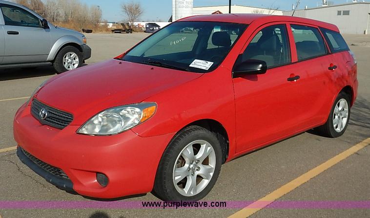 image for item I5223 2005 Toyota Matrix