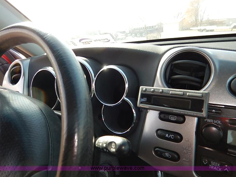 image for item I5223 2005 Toyota Matrix