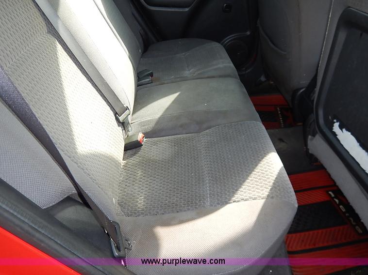 image for item I5223 2005 Toyota Matrix