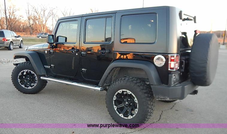 image for item I5226 2008 Jeep Wrangler Unlimited Rubicon