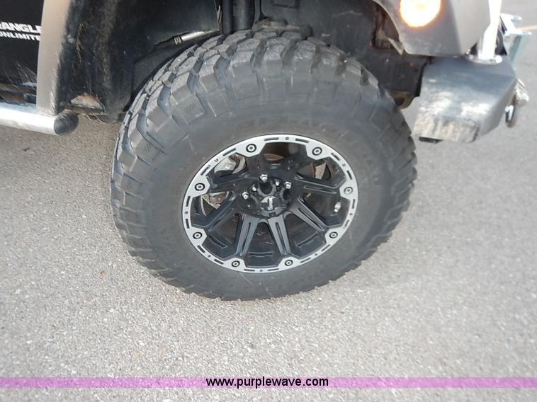 image for item I5226 2008 Jeep Wrangler Unlimited Rubicon