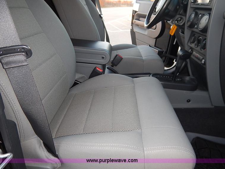 image for item I5226 2008 Jeep Wrangler Unlimited Rubicon