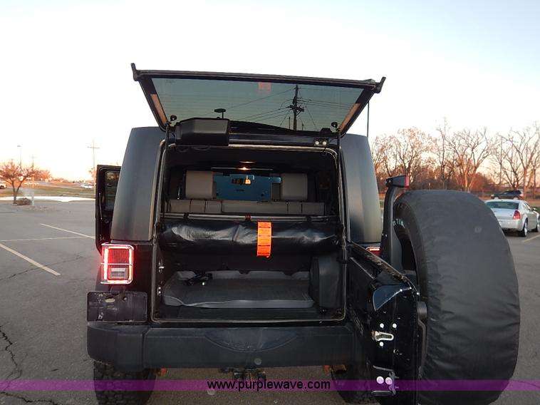 image for item I5226 2008 Jeep Wrangler Unlimited Rubicon
