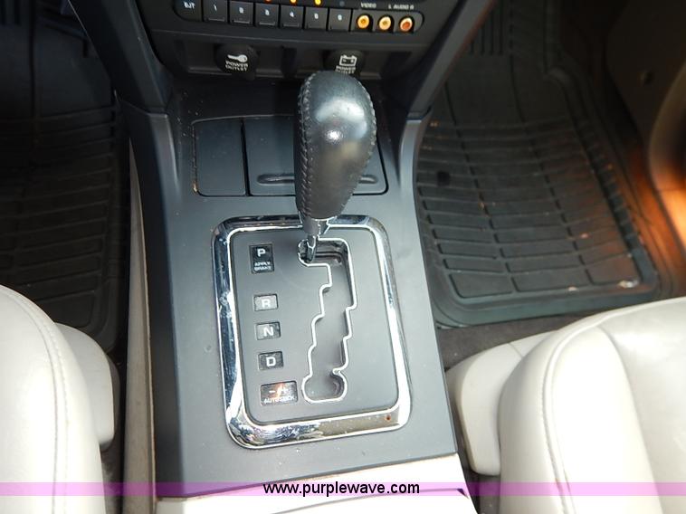 image for item I5232 2005 Chrysler Pacifica Touring