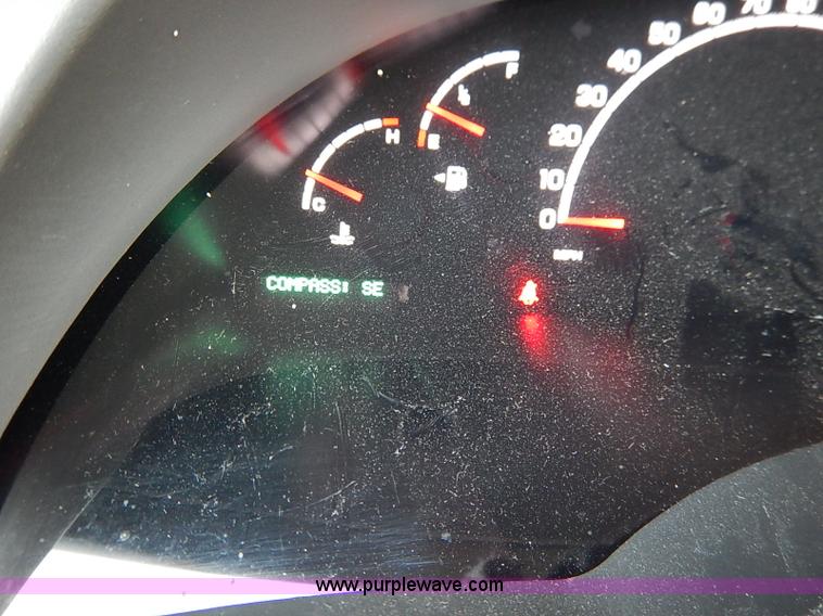 image for item I5232 2005 Chrysler Pacifica Touring