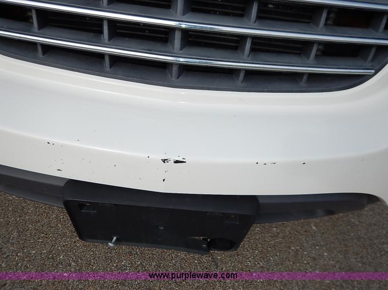 image for item I5232 2005 Chrysler Pacifica Touring