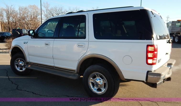 image for item I5233 2001 Ford Expedition Eddie Bauer SUV