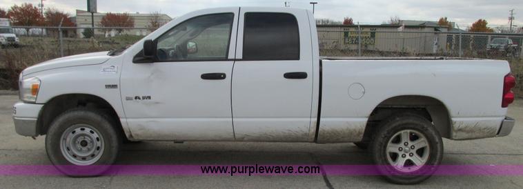 image for item G9081 2008 Dodge Ram 1500 Quad Cab pickup truck