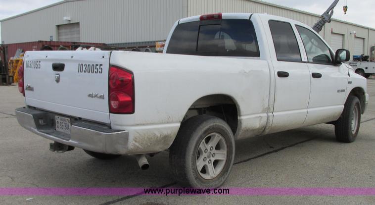 image for item G9081 2008 Dodge Ram 1500 Quad Cab pickup truck