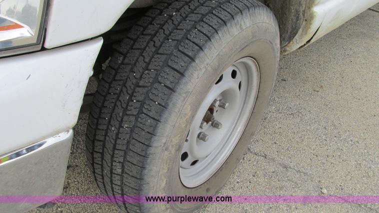 image for item G9081 2008 Dodge Ram 1500 Quad Cab pickup truck