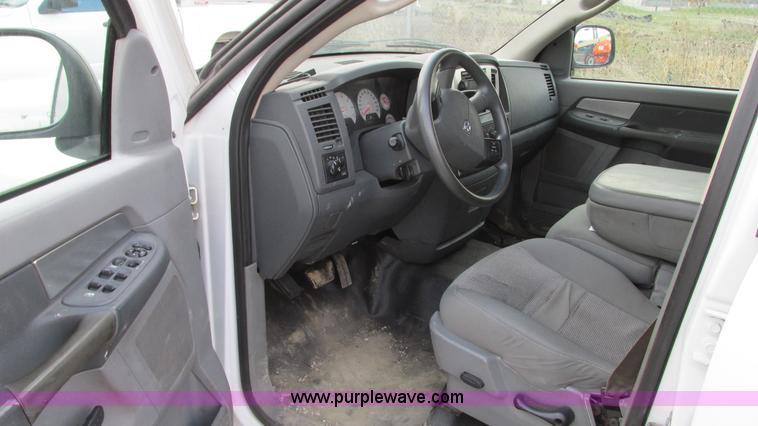 image for item G9081 2008 Dodge Ram 1500 Quad Cab pickup truck