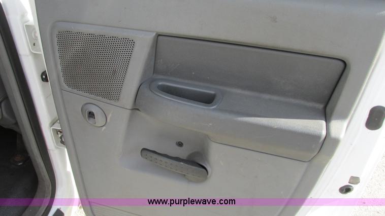 image for item G9081 2008 Dodge Ram 1500 Quad Cab pickup truck