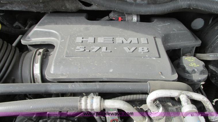 image for item G9081 2008 Dodge Ram 1500 Quad Cab pickup truck