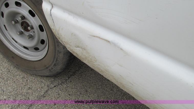 image for item G9081 2008 Dodge Ram 1500 Quad Cab pickup truck