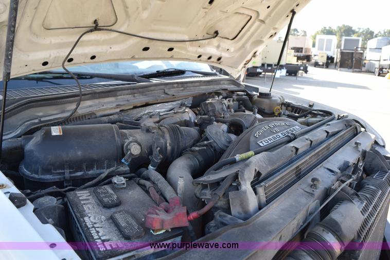 image for item I8630 2008 Ford F250 Super Duty XL utility truck